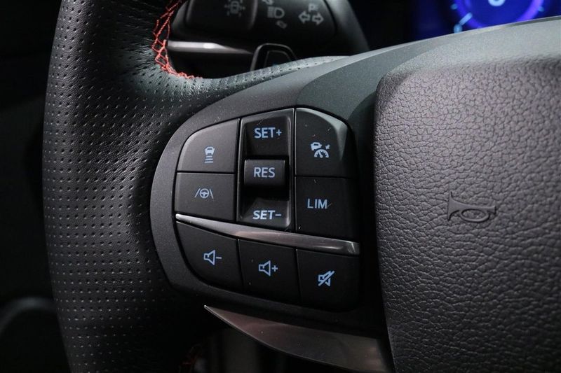 Ford Explorer bild 11