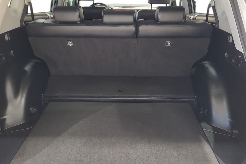 Toyota RAV4 bild 7