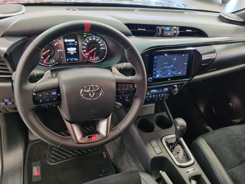 Toyota Hilux bild 12