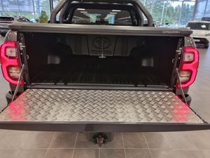 Toyota Hilux bild 6
