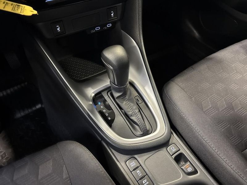 Toyota Yaris bild 18