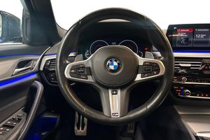 BMW 520 bild 9
