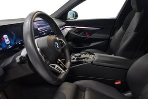 BMW i5 bild 12