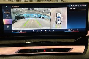 BMW i5 bild 14