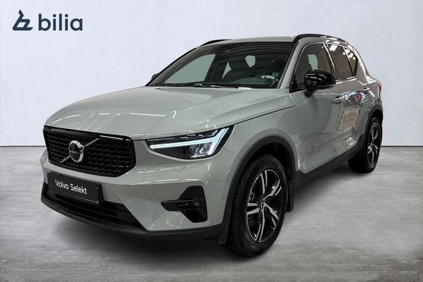 Volvo XC40 B3 FWD Bensin Plus Dark Drag 360 Förarstödspkt - 2025