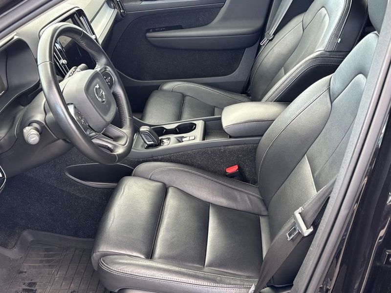 Volvo XC40 bild 8