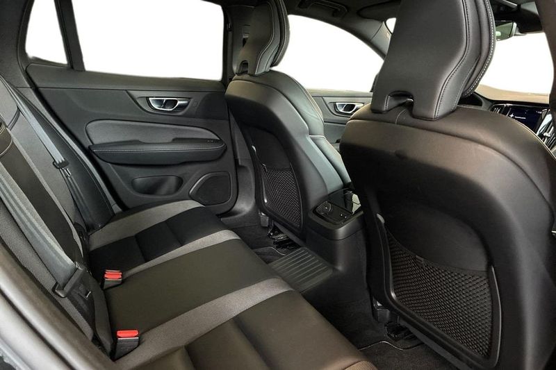 Volvo V60 bild 9