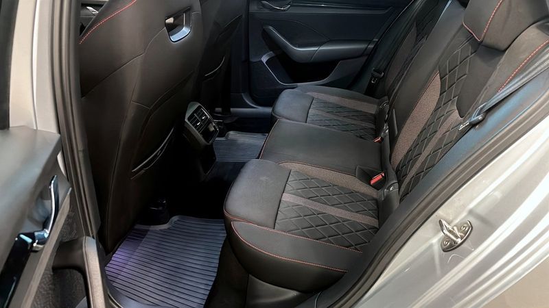Skoda Octavia bild 11