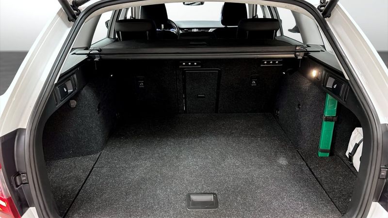 Skoda Octavia bild 12