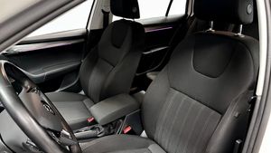 Skoda Octavia bild 8