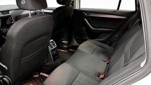 Skoda Octavia bild 11