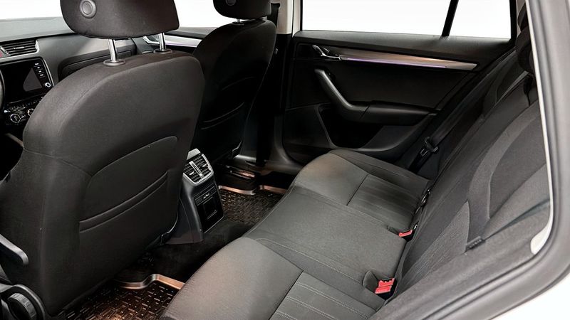Skoda Octavia bild 11