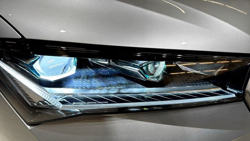 Skoda Superb bild 16