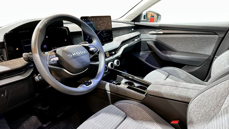 Skoda Superb bild 7