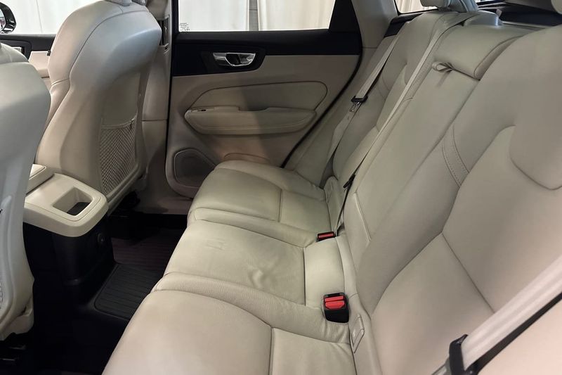 Volvo XC60 bild 12