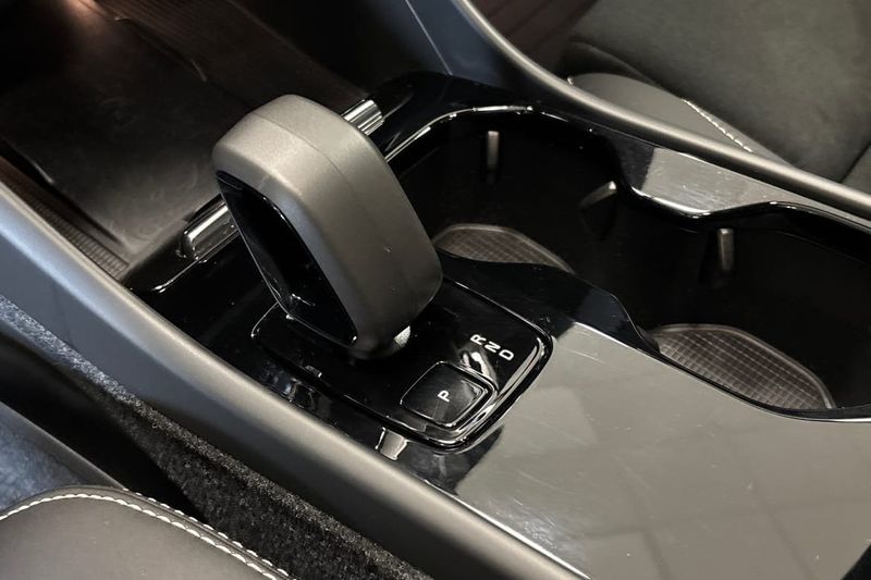 Volvo C40 Recharge bild 16