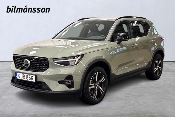 Volvo XC40 B4 FWD Bensin Plus Dark - 2024