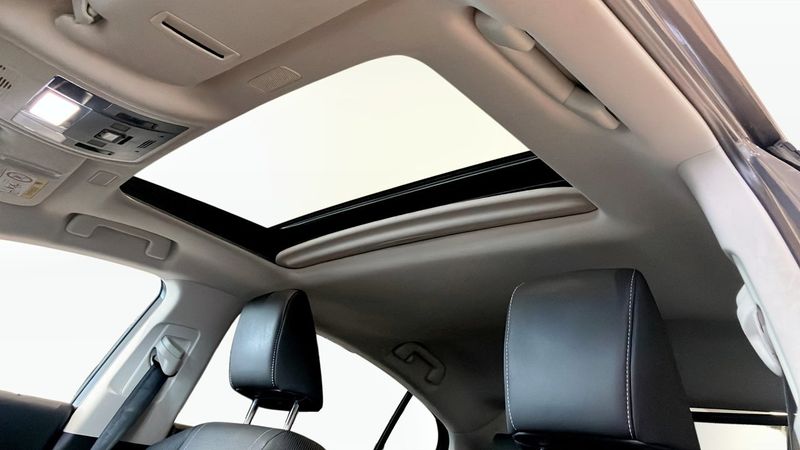 Lexus ES bild 9