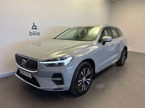 Volvo XC60 T6 Core Nordic Edition / Panoramatak / Dragkro... - 2025