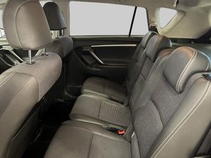Toyota Verso bild 11