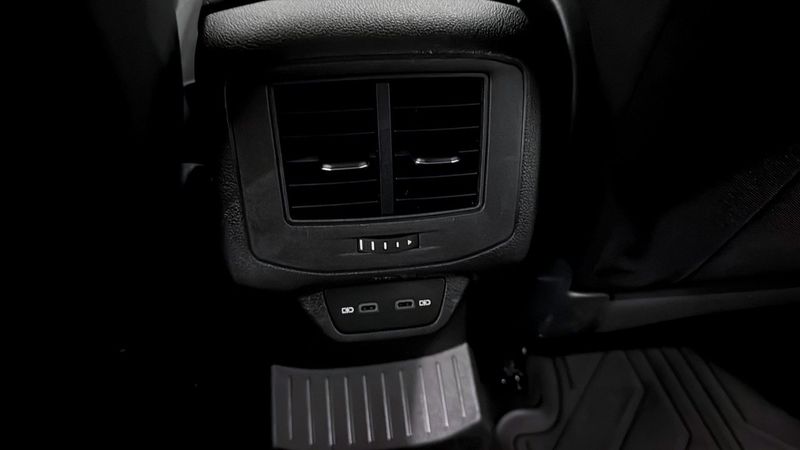 Volkswagen T-Roc bild 14