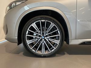 BMW iX1 bild 3