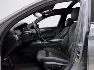 BMW 530 bild 8
