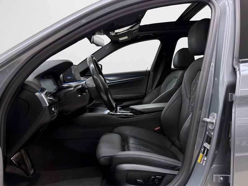 BMW 530 bild 8