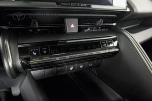 Toyota C-HR bild 12