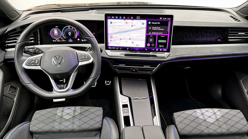 Volkswagen Passat bild 10