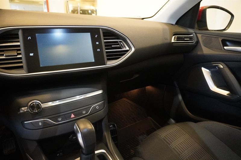 Peugeot 308 bild 12