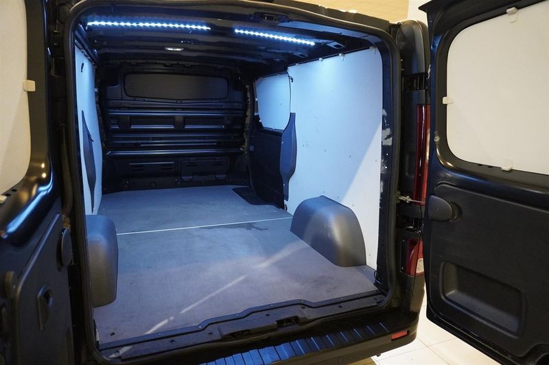 Nissan Primastar bild 10