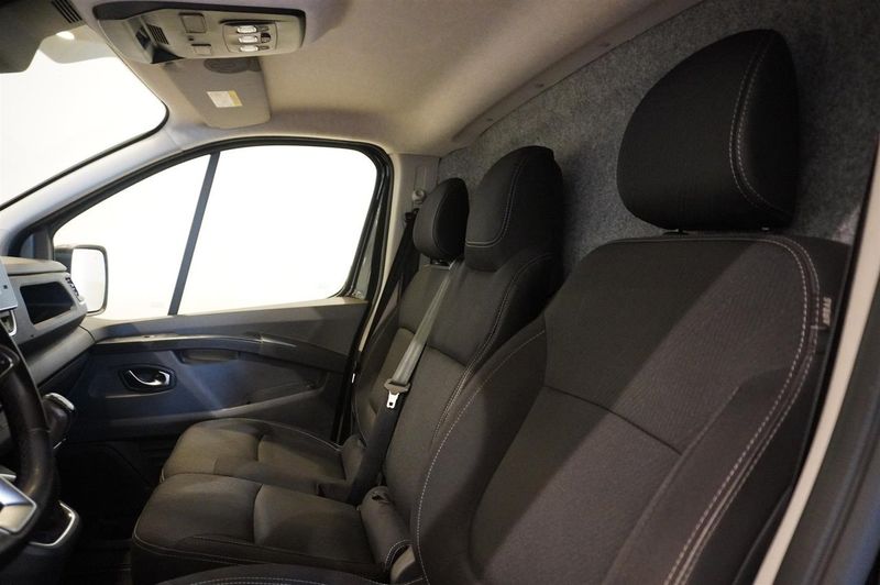 Nissan Primastar bild 17