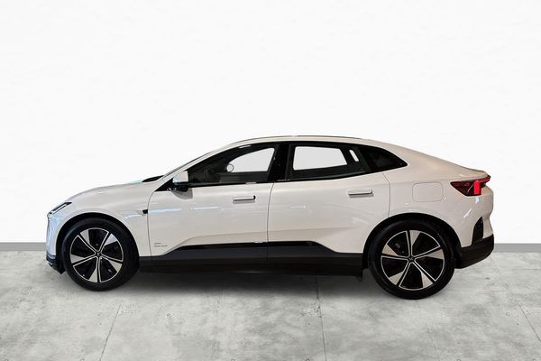 Polestar 4