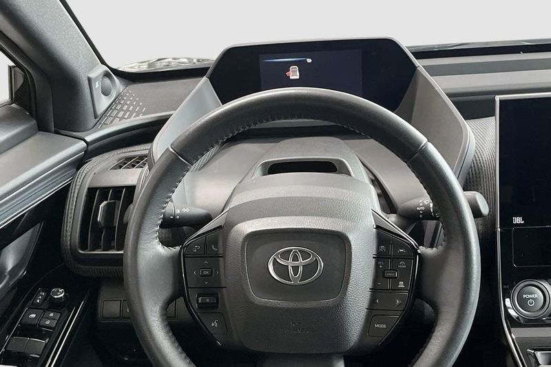 Toyota bZ4X bild 12