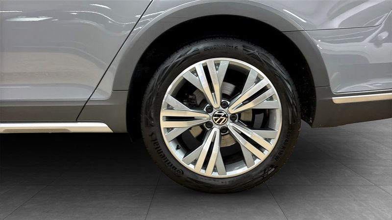 Volkswagen Passat bild 6