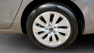 Volkswagen Passat bild 6