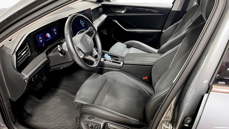 Volkswagen Passat bild 7