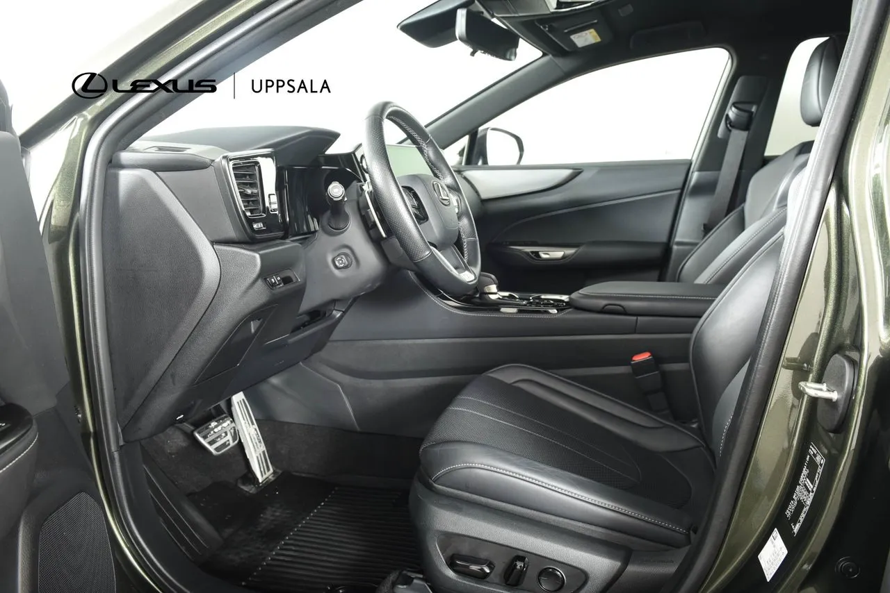 Lexus NX bild 6