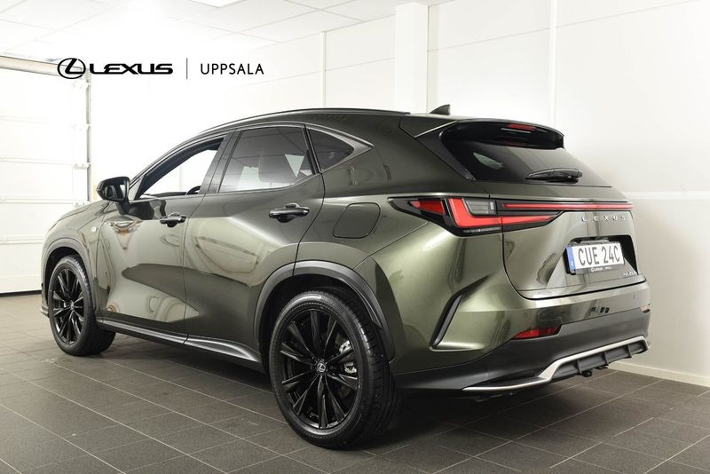 Lexus NX bild 2