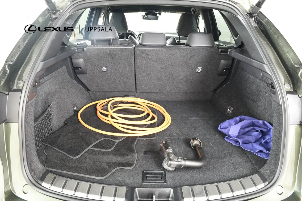 Lexus NX bild 9