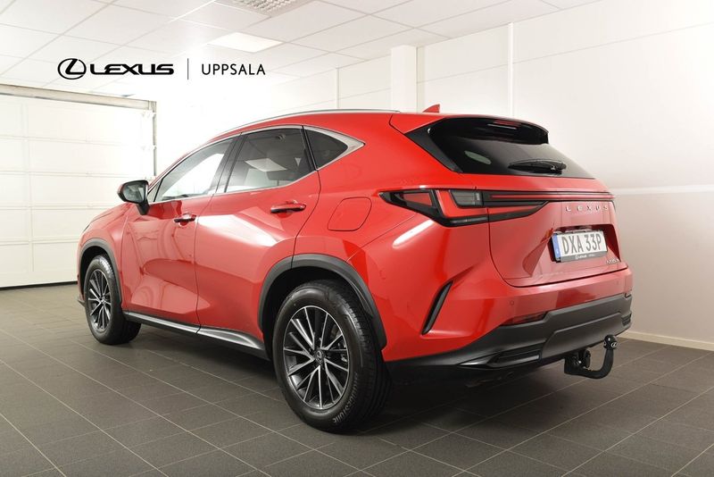 Lexus NX bild 3