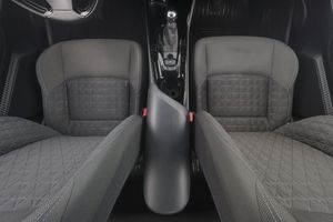 Toyota C-HR bild 14