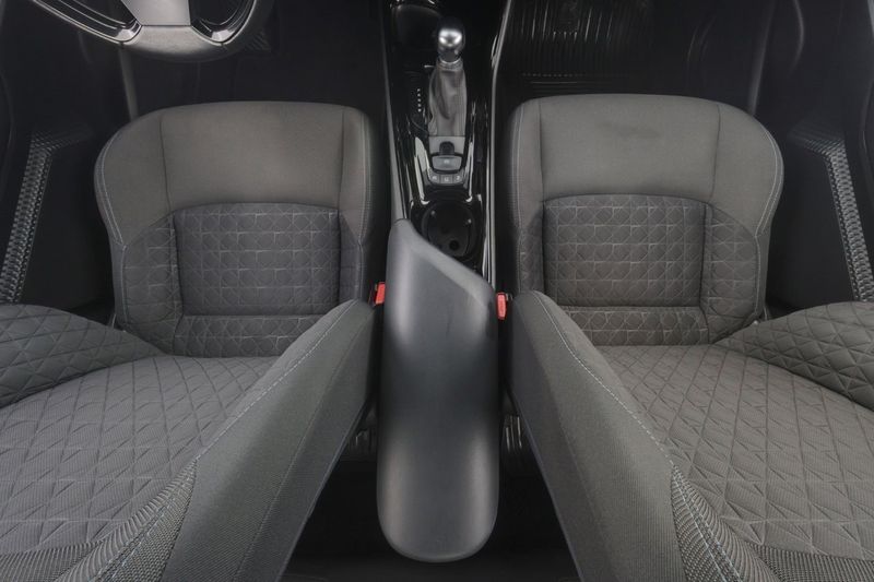 Toyota C-HR bild 14