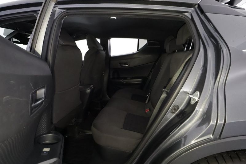 Toyota C-HR bild 12