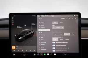 Tesla Model Y bild 19