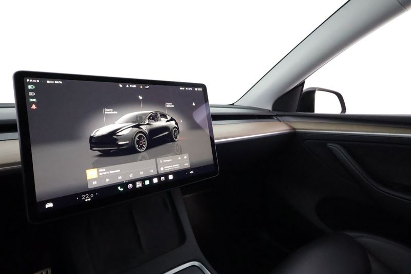 Tesla Model Y bild 22