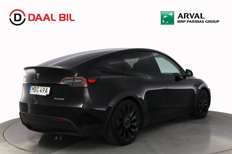 Tesla Model Y bild 6