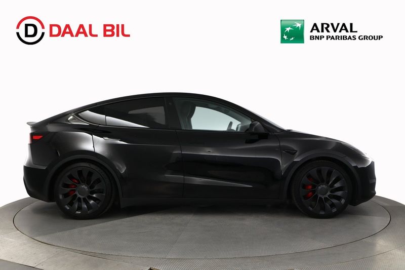 Tesla Model Y bild 5