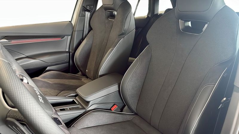 Skoda Enyaq bild 8